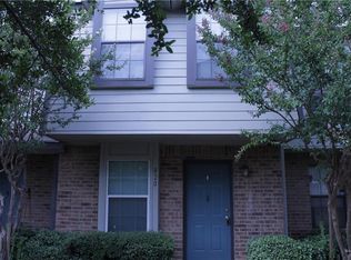 820 W Collins St, Denton, TX 76201