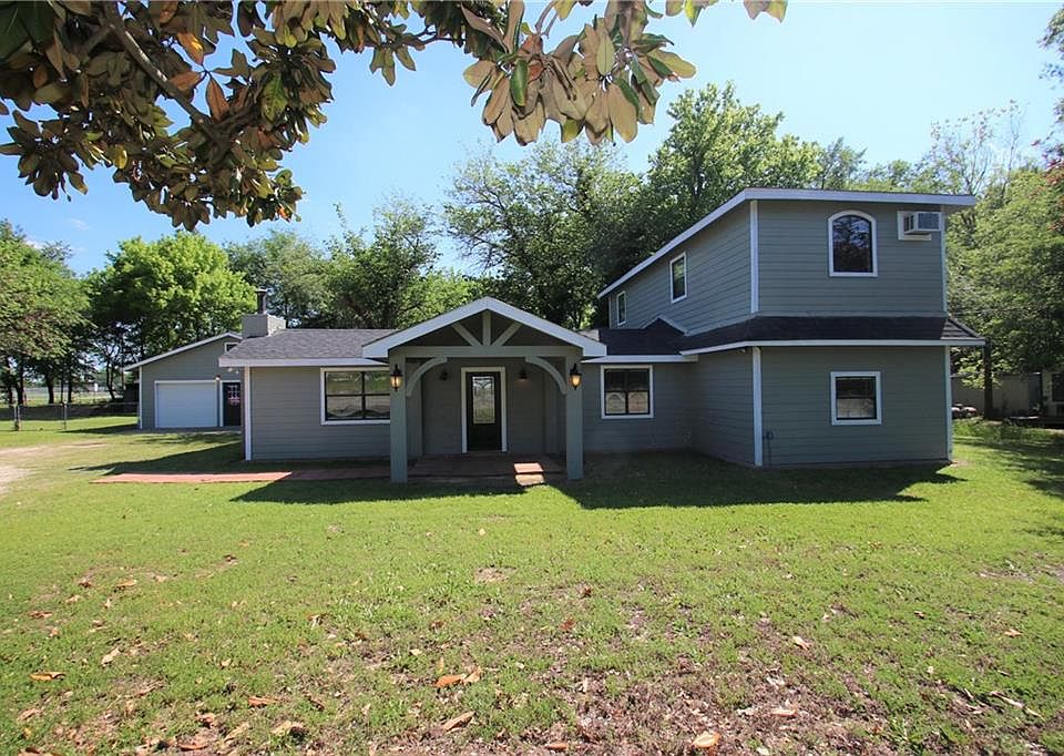 1st image of 589 Tawakoni Dr