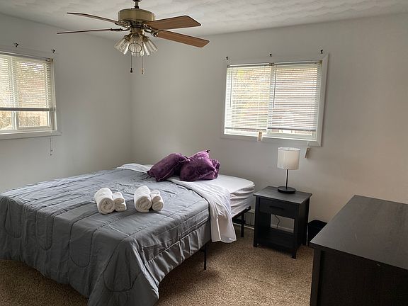 3rd image of 2705 Hampden Dr #2