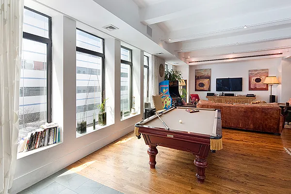 Rented by Brown Harris Stevens | media 4