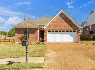 2210 Stone Stream Dr, Cordova, TN 38016