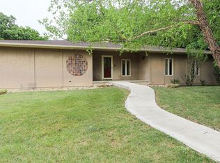 2808 Acacia Ave, Newton, KS 67117