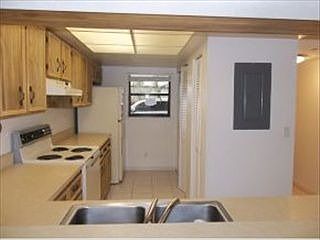 5th image of 1830 N Atlantic Ave APT C104