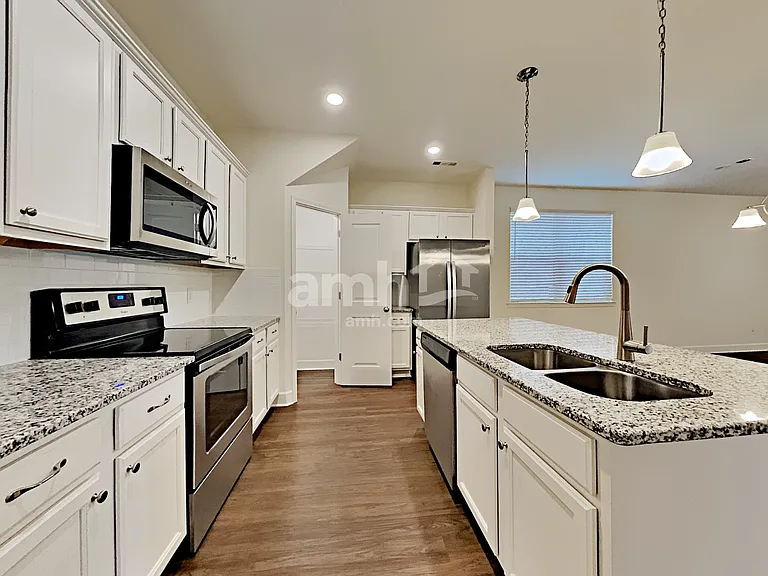 6001 Trailwater Aly — Photo 3