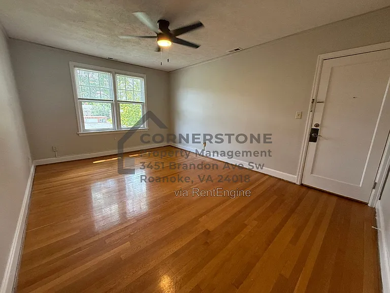 353 Highland Ave SW #3 — Photo 6