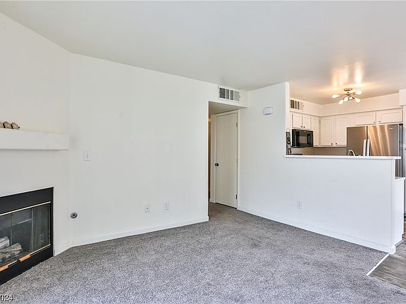 5th image of 3042 Tarpon Dr Unit 203