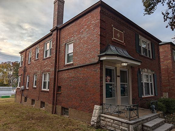 3rd image of 5319 Jamieson Ave APT B