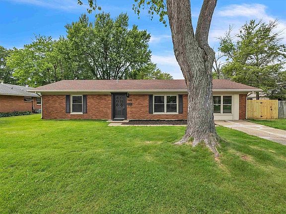 3rd image of 3316 Christie Pl