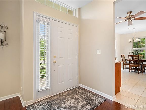 3rd image of 211 Trentt Dr #211