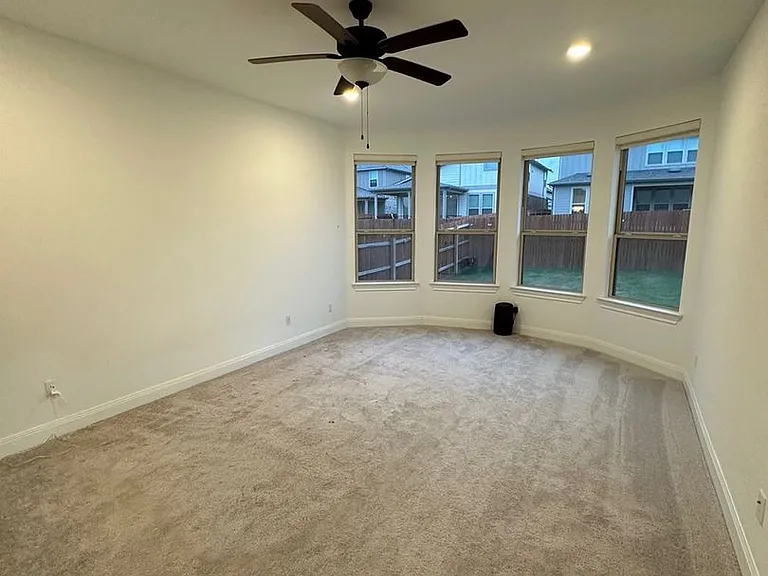 240 Canyoncrest Way — Photo 19