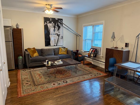 726 W Roscoe St APT 1S