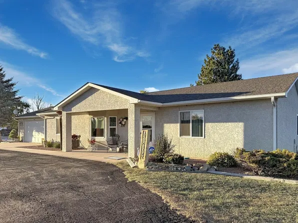 368 7th St, Limon, CO 80828