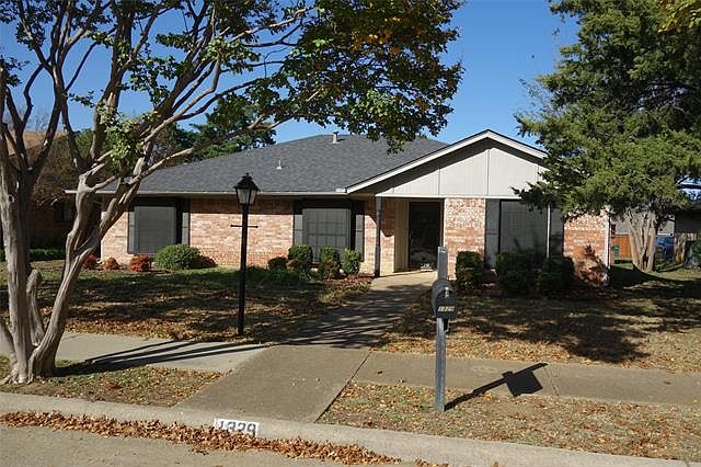 1st image of 1329 Brazos Blvd