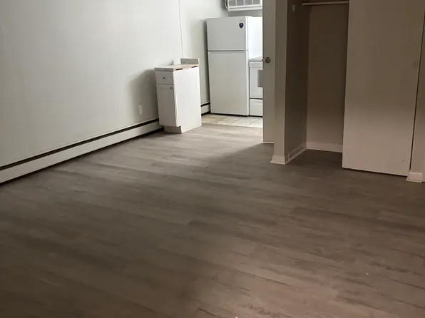 8997 Pippin Rd APT 8, Cincinnati, OH 45251