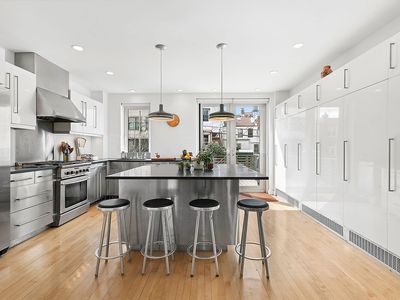 374 12th St, Brooklyn, NY, 11215