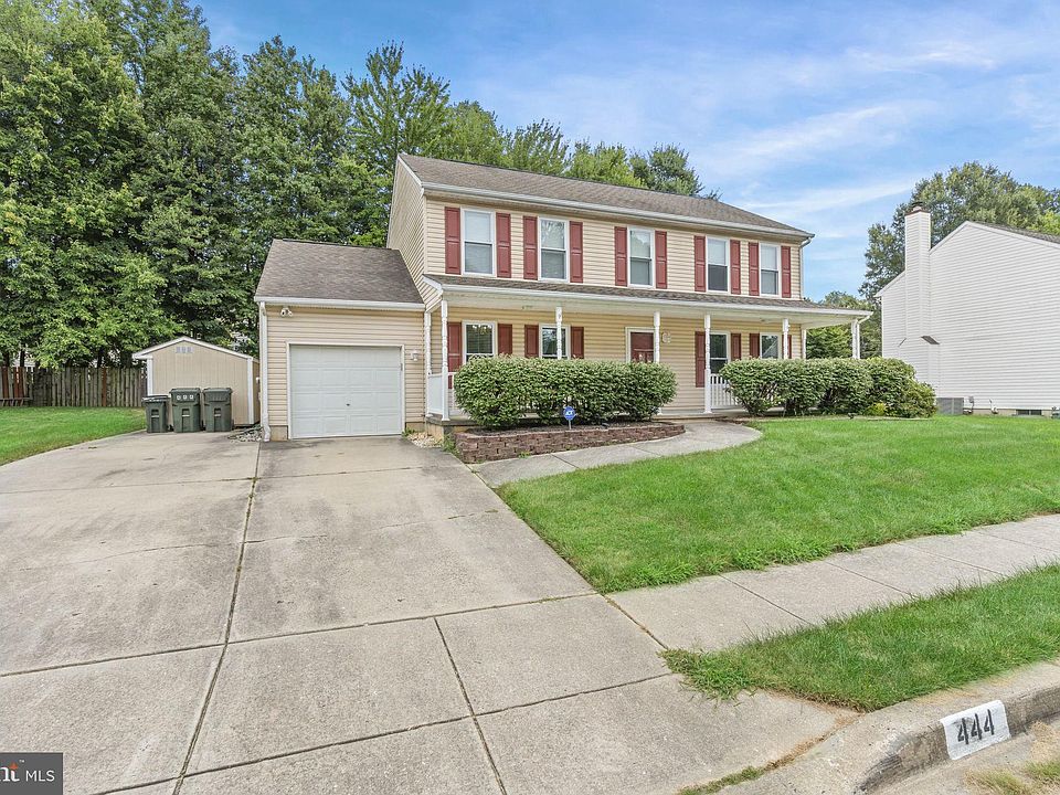 1st image of 444 Douglas D Alley Dr