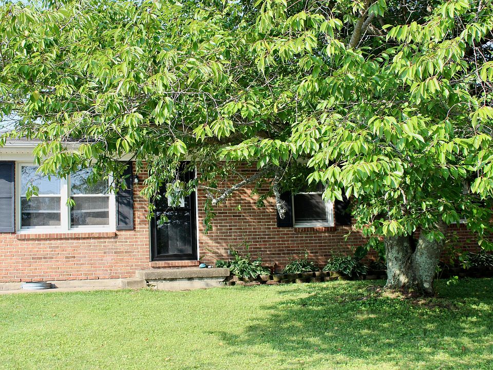 1st image of 229 Chrisman Ln