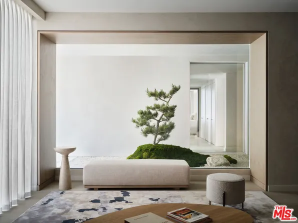 9200 Wilshire Blvd #203E, Beverly Hills, CA 90212