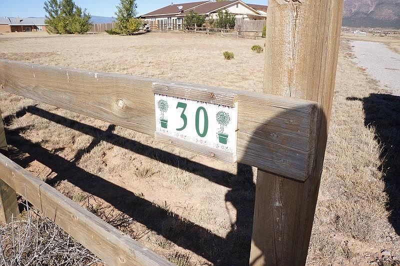 1st image of 30 Mesa Linda Dr