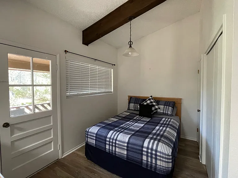 108 North St #7 — Photo 11