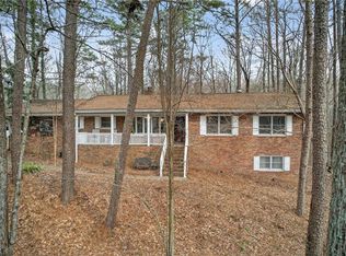 645 Davis Rd, Hiram, GA 30141