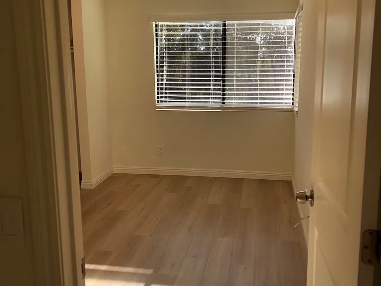 2715 Cypress Hill Rd — Photo 8