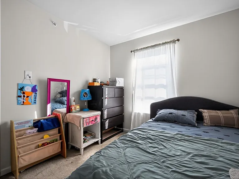 11 Faraday Ct — Photo 4