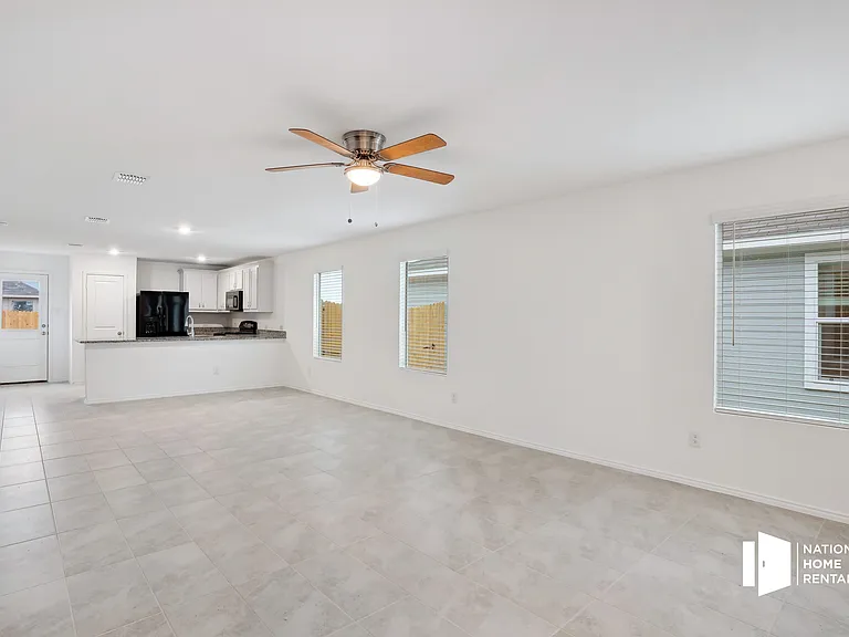 1315 Cherrybark Dr — Photo 1