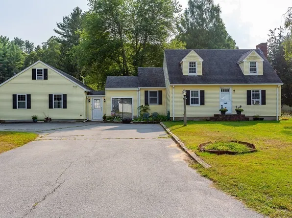 4 Nelton Ave, Taunton, MA 02780