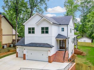 584 Chicasaw Dr NE, Marietta, GA 30060