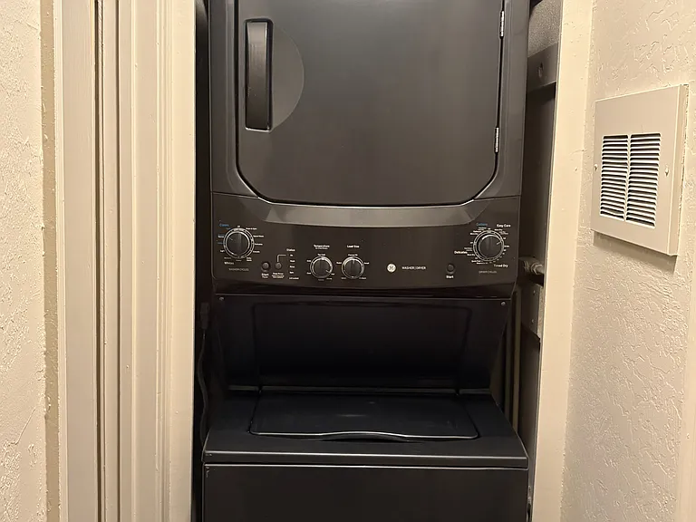 909 Secret Harbor Dr — Photo 12