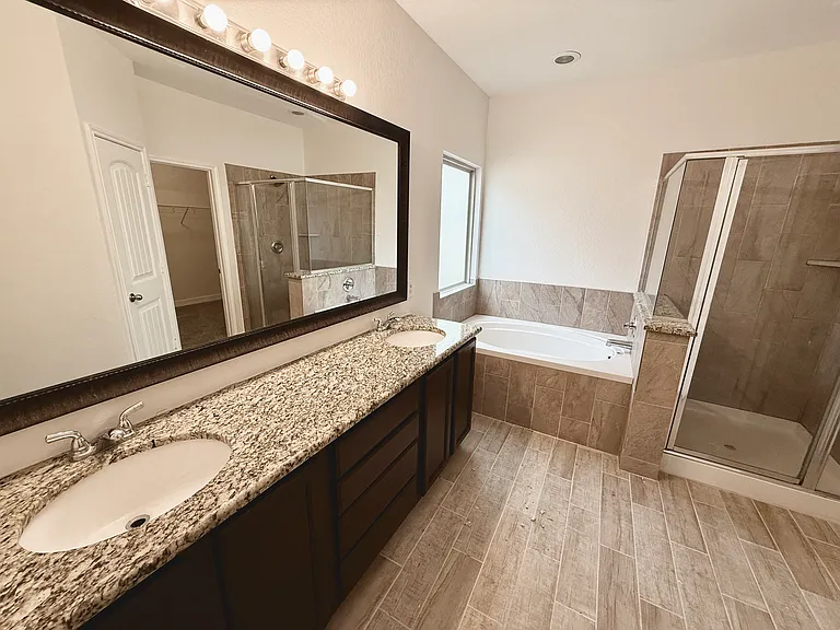 5470 Cypress Point #A — Photo 14