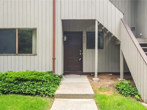 325 N Greeley Avenue, Chappaqua, NY 10514