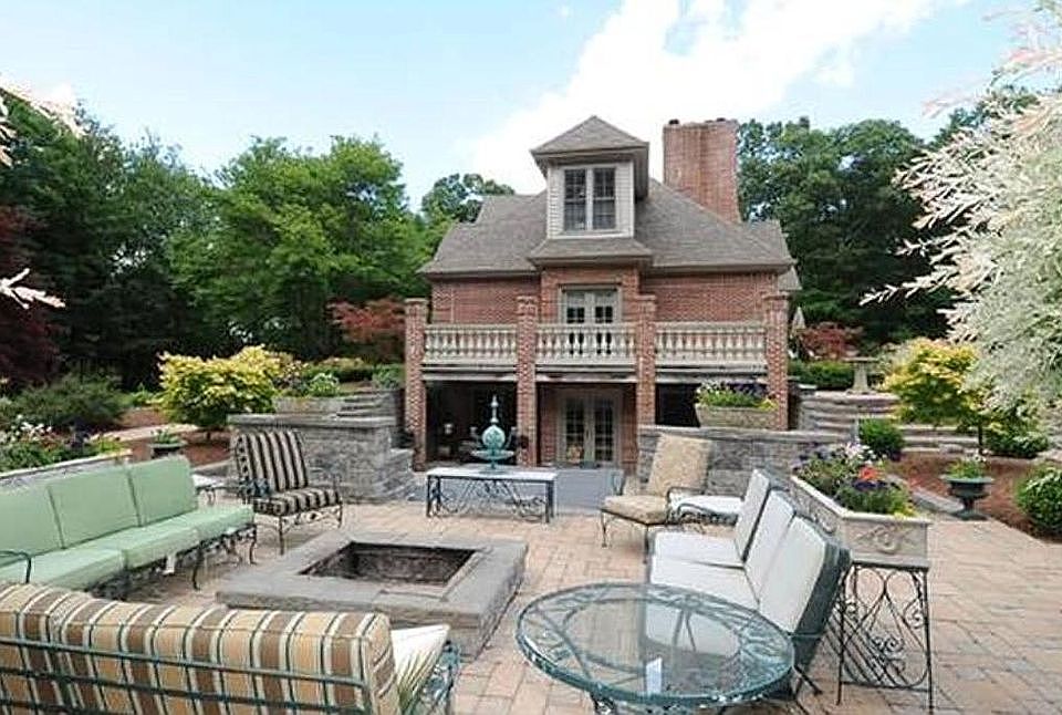 428 Dublin Rd, Southbury, CT 06488 Zillow