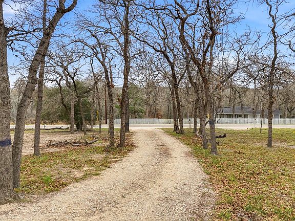 3rd image of 840 Oak Tree Rd