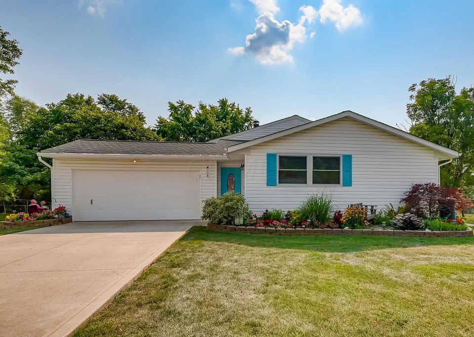 1st image of 9651 Redwood Cir