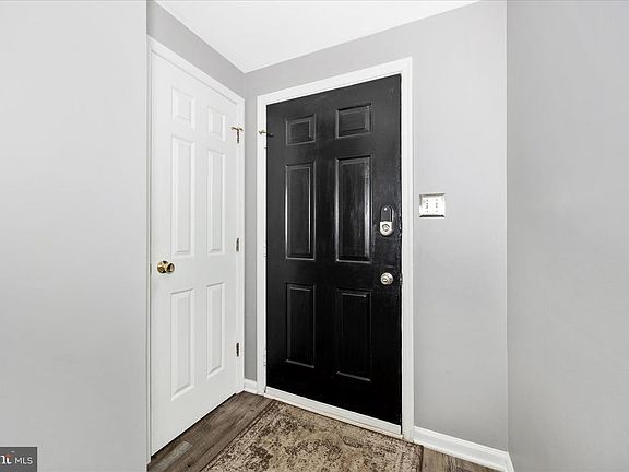 4th image of 8246 Black Haw Ct