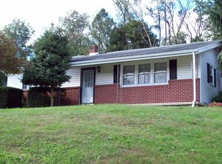 517 Dry Valley Rd, Lewistown, PA 17044