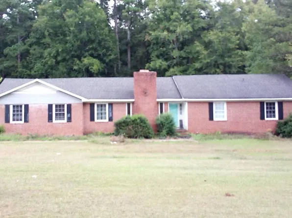 108 Acres Rd N, Greenwood, SC 29649
