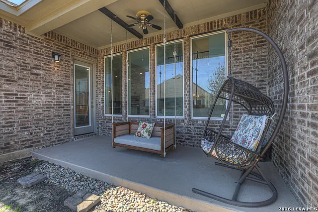 4 bed, 3.0 bath, 2893 sqft, $3,200 — Photo 3