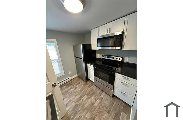 Building Photo - 138 E Stockbridge Ave #2