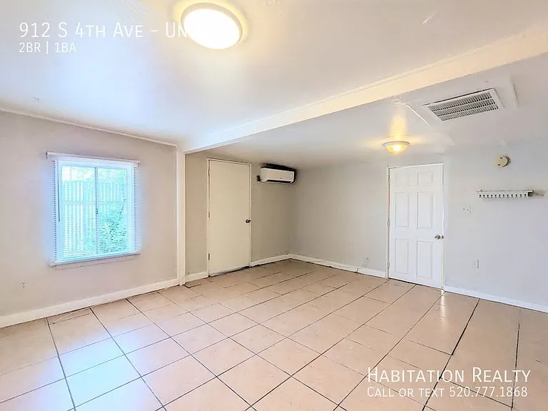912 S 4th Ave #B — Photo 6