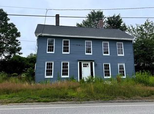 18 S Village Rd, Loudon, NH 03307