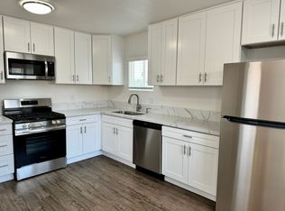 Coleen Homes, El Cajon, CA 92021
