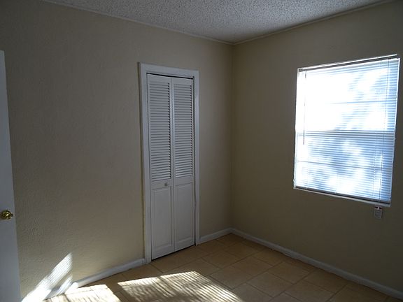 5th image of 5911 N 30th St