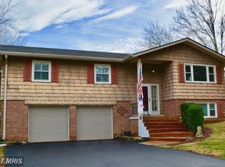 8603 Cherry Valley Ln, Alexandria, VA 22309