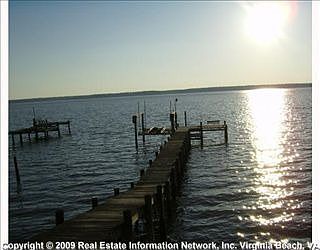 5th image of 5906 York Haven West Dr