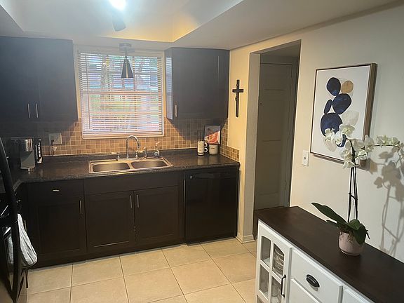 5th image of 10378 Carrollwood Ln APT 252