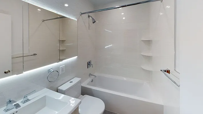 Rented by AZ REALTY NYC LLC | media 18