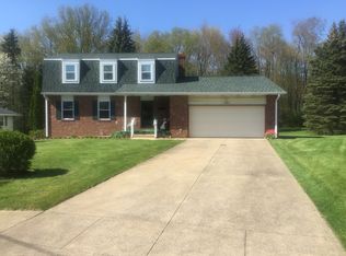 1942 Edwards Ave, Wooster, OH 44691